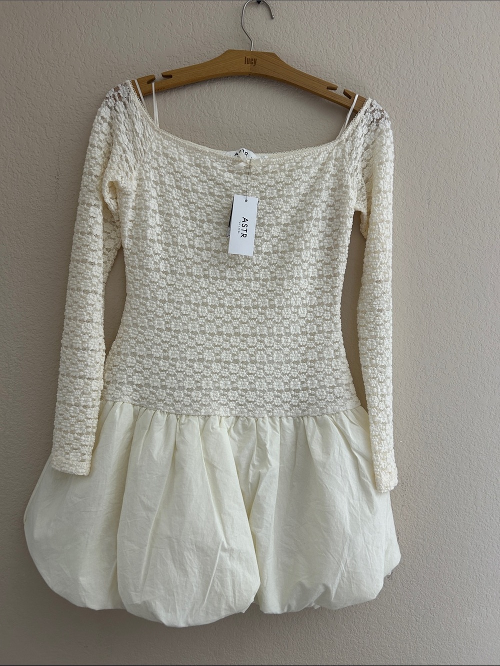 Astr Cream Lace Bodice Bubble Hem Dress size M